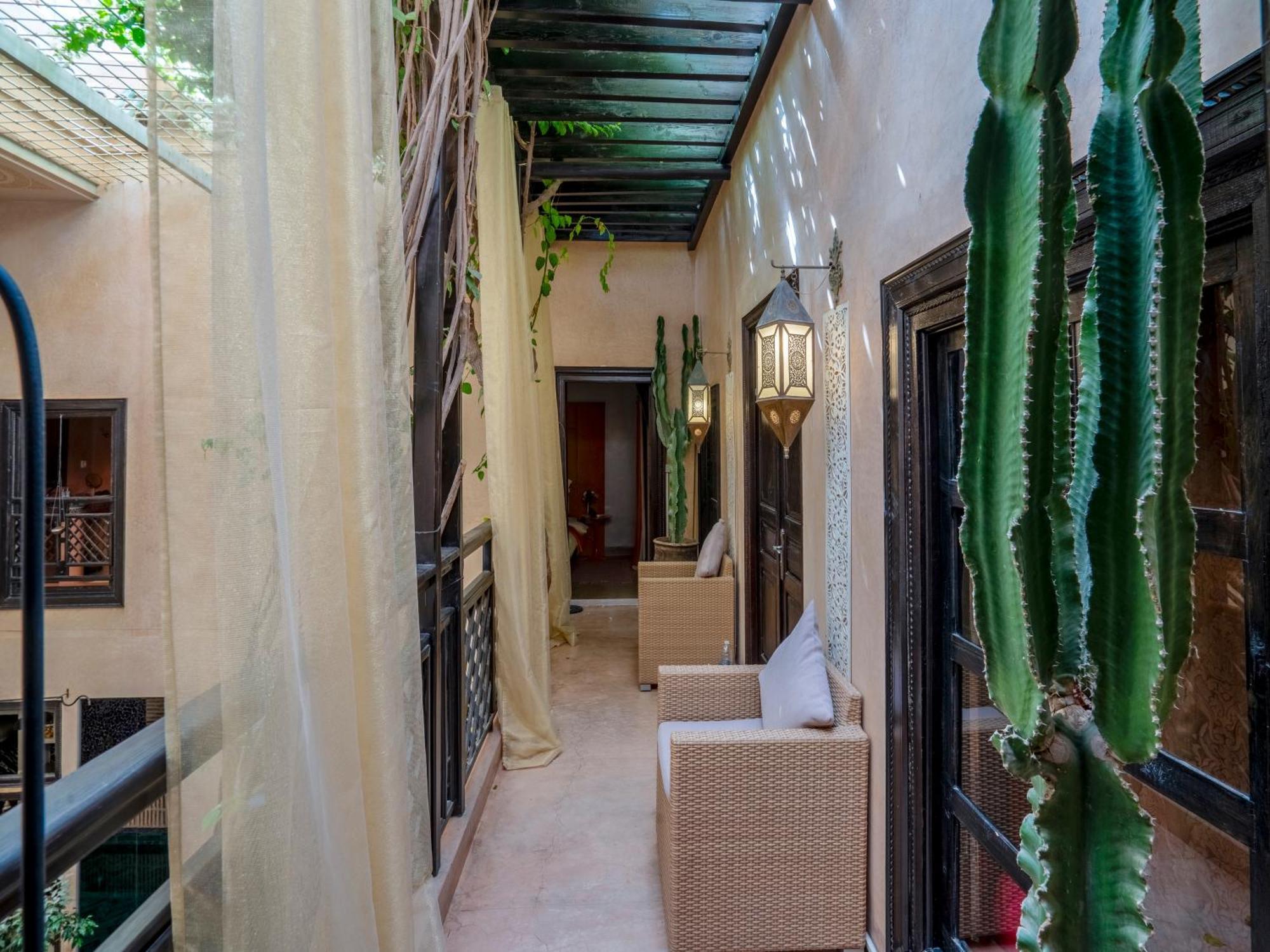 Riad Ines Home Марракеш Экстерьер фото